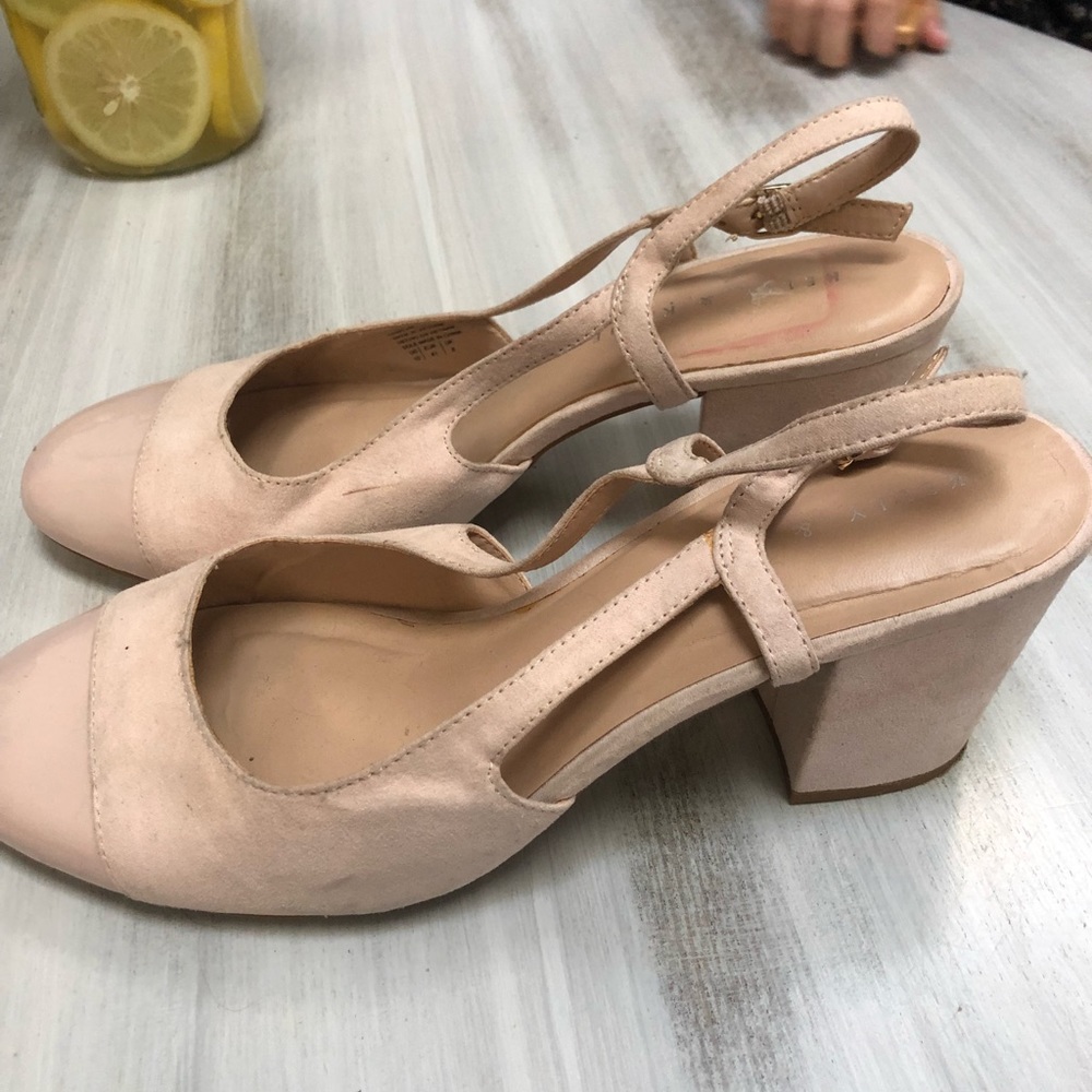 Pastel pink chunky heel size 10